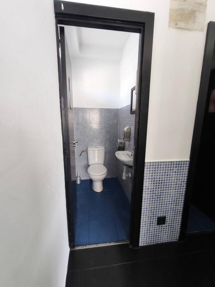 Erhverv til salg i Santander - € 90.000 (Ref: 9282024)