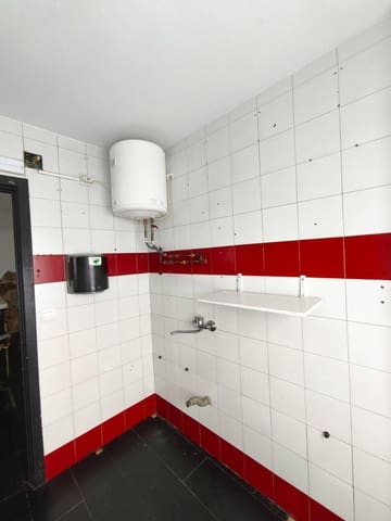 Comercial para venda em Santander - 90 000 € (Ref: 9282024)