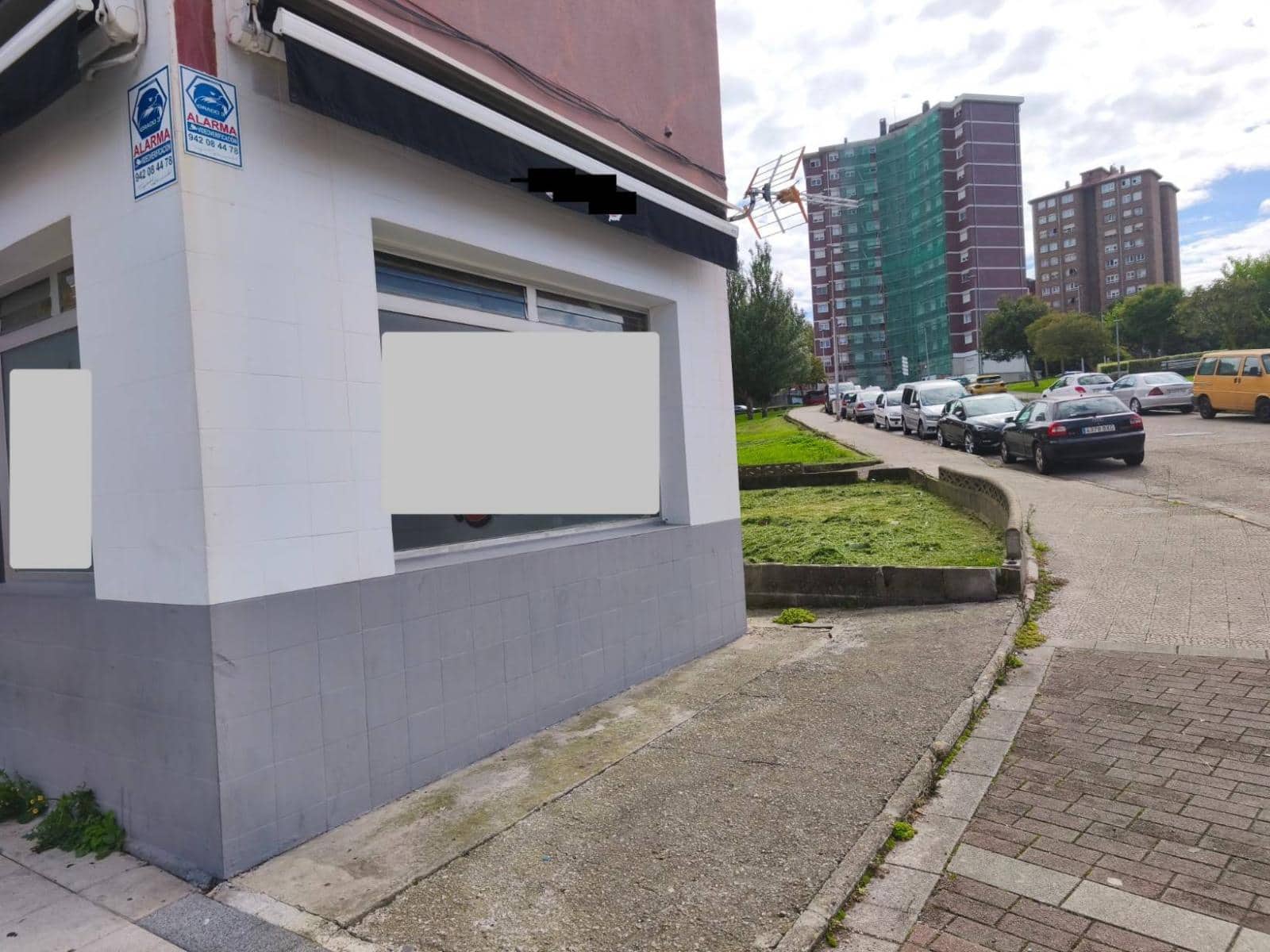 Erhverv til salg i Santander - € 90.000 (Ref: 9282024)