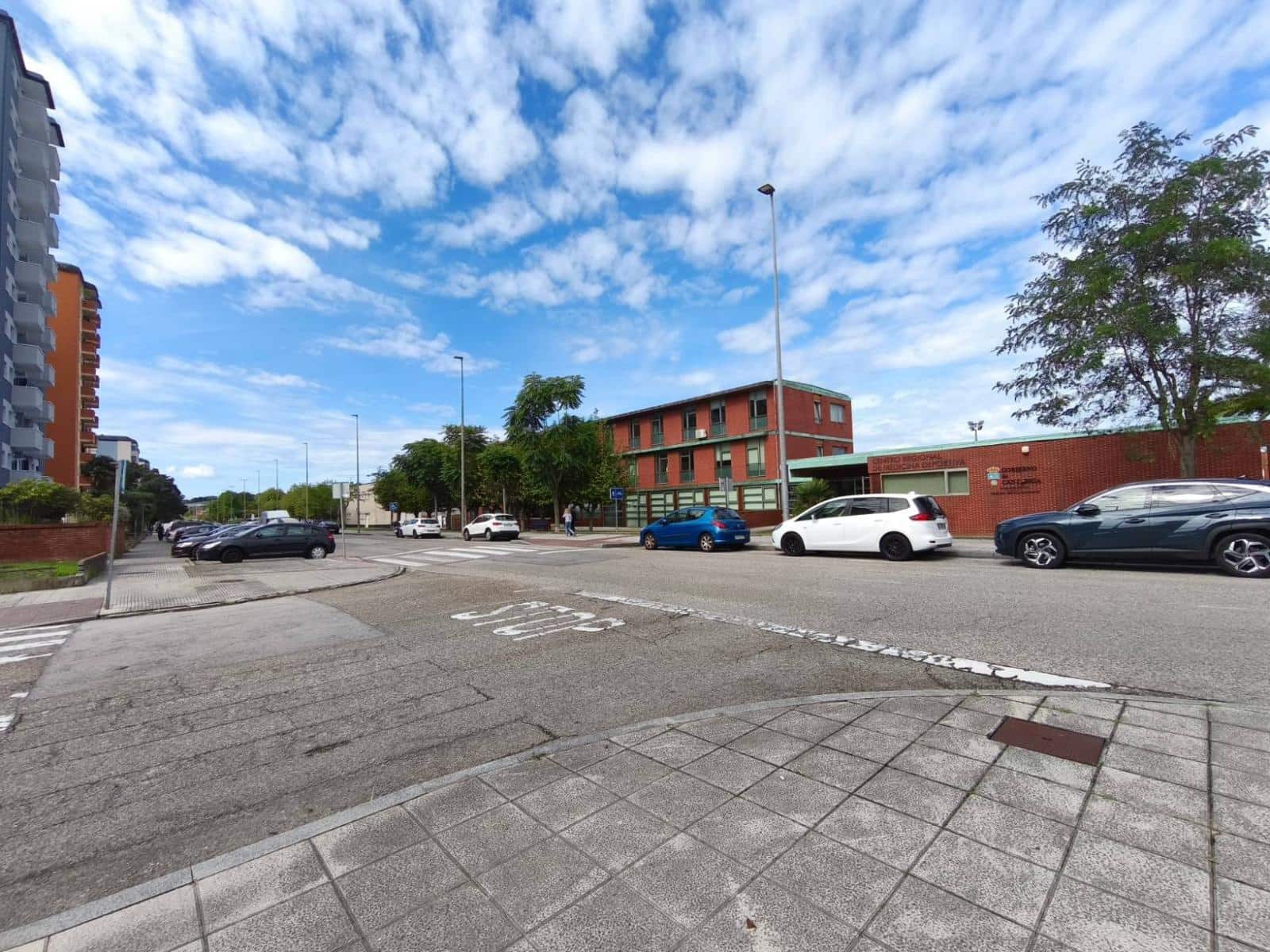 Erhverv til salg i Santander - € 90.000 (Ref: 9282024)