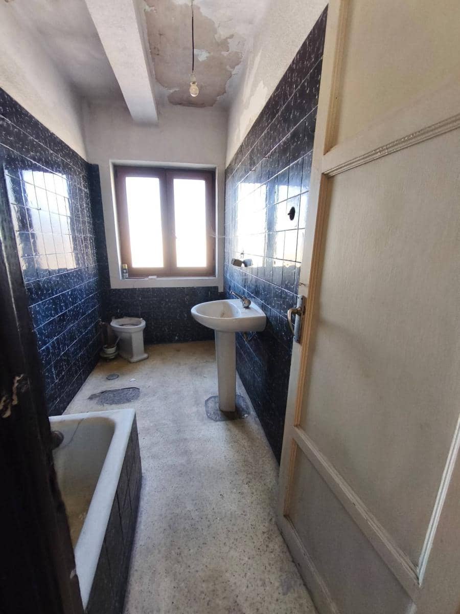 4 bedroom Restaurant/Bar for sale in Requejada - € 320,000 (Ref: 9296744)