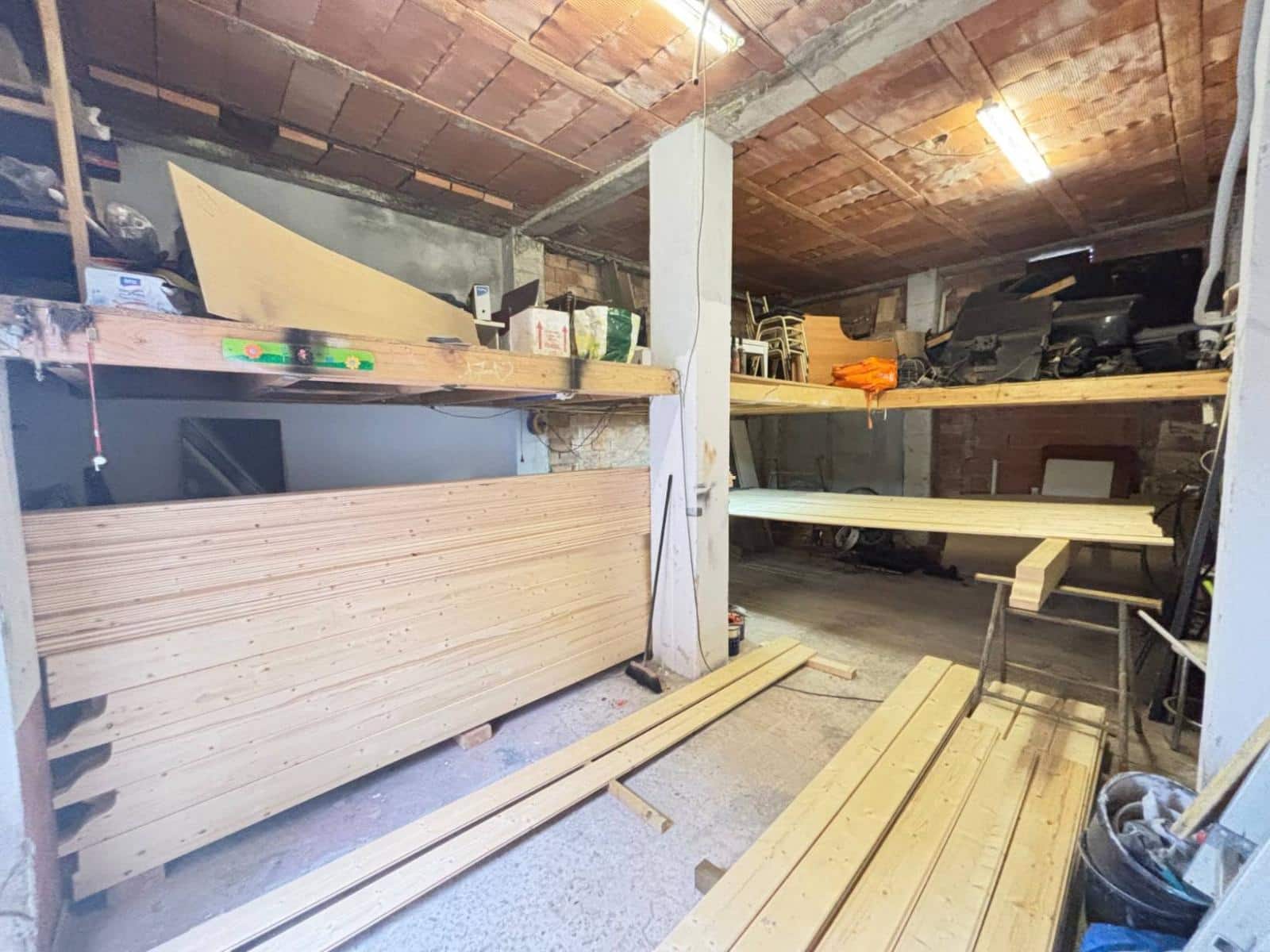 Erhverv til salg i Santander - € 55.000 (Ref: 9330492)