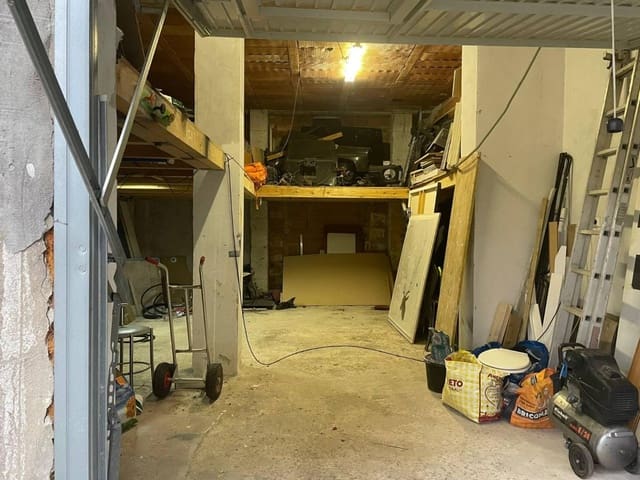 Comercial para venda em Santander - 55 000 € (Ref: 9330492)