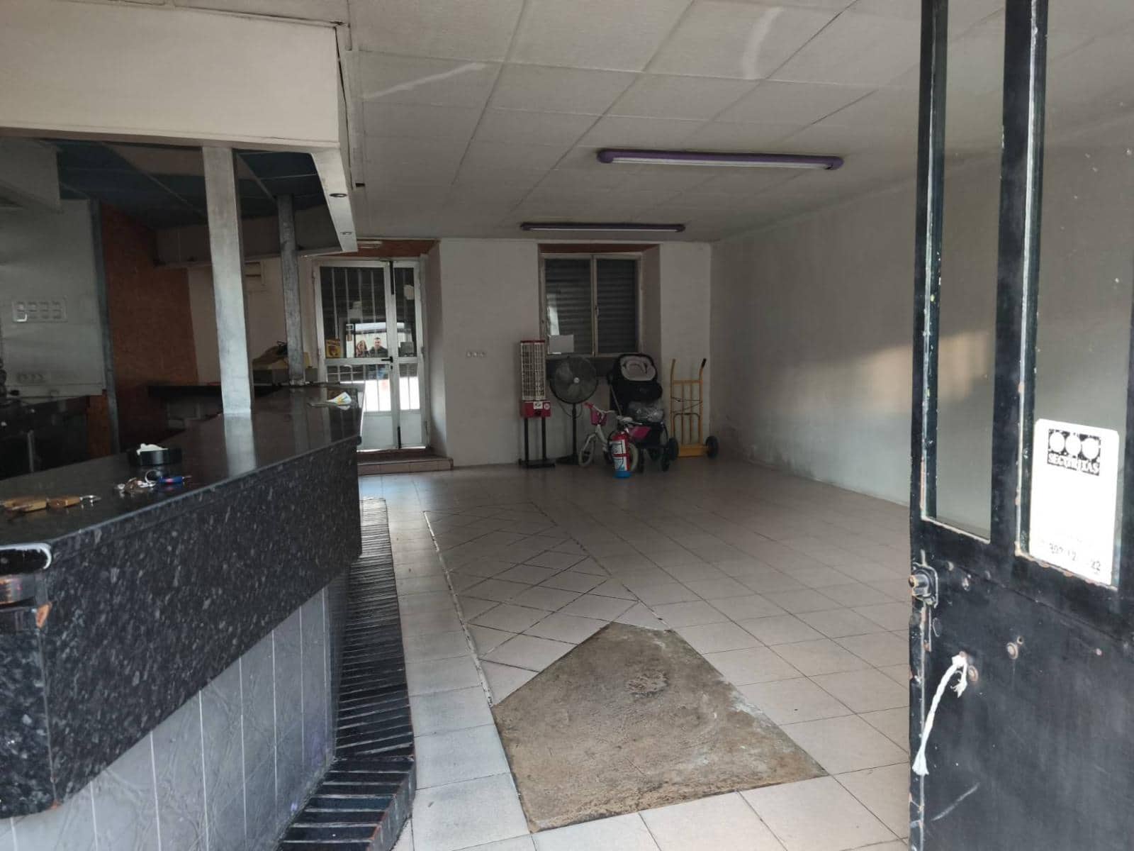 Komercyjne na sprzedaż w Santander - 110 000 € (Ref: 9378915)