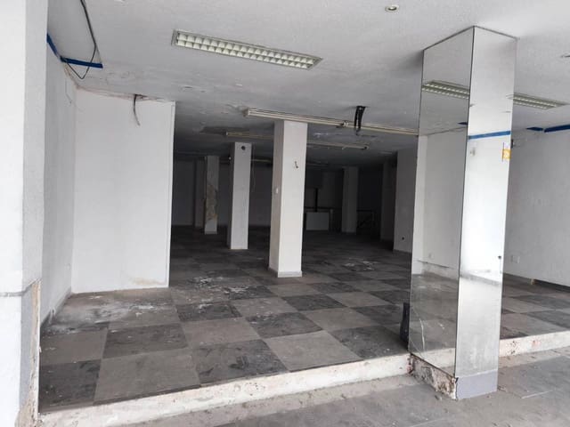 Local Comercial en Santander en alquiler - 1.400 € (Ref: 9378916)