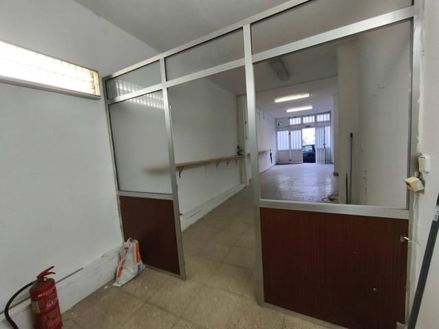 Comercial para venda em Santander - 65 000 € (Ref: 9419754)