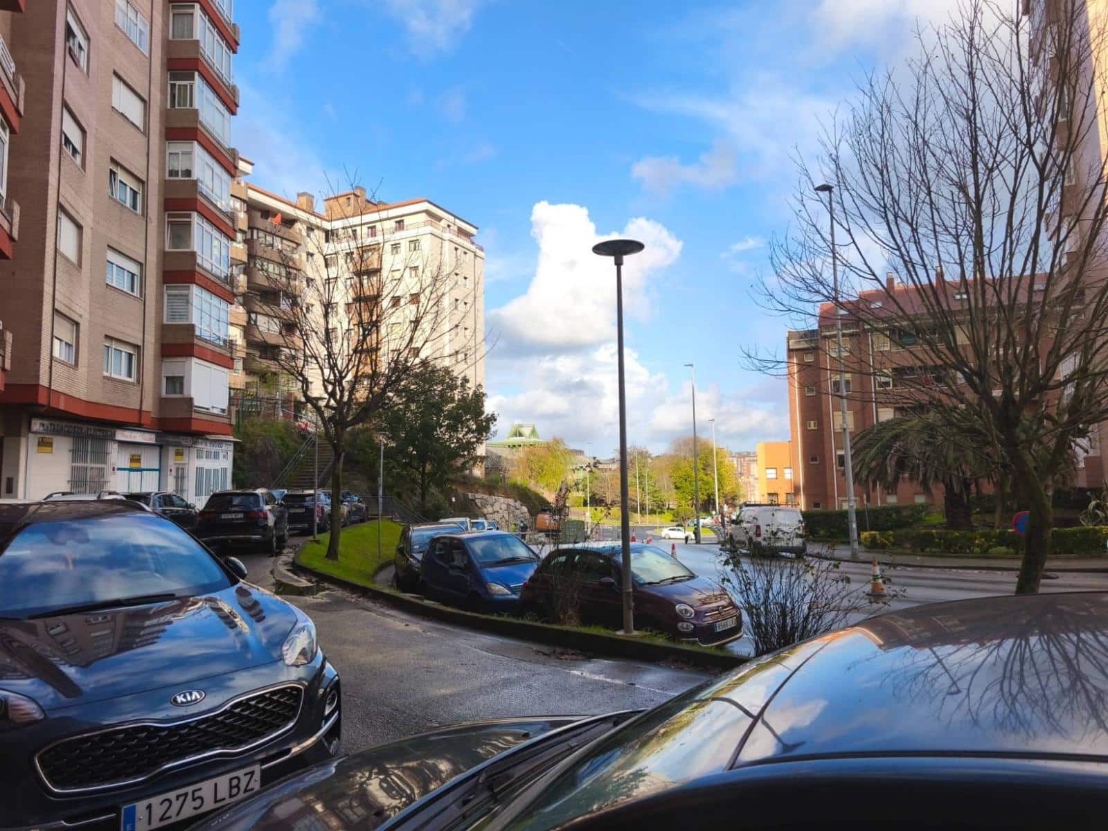 Commercial for sale in Santander - € 65,000 (Ref: 9419754)