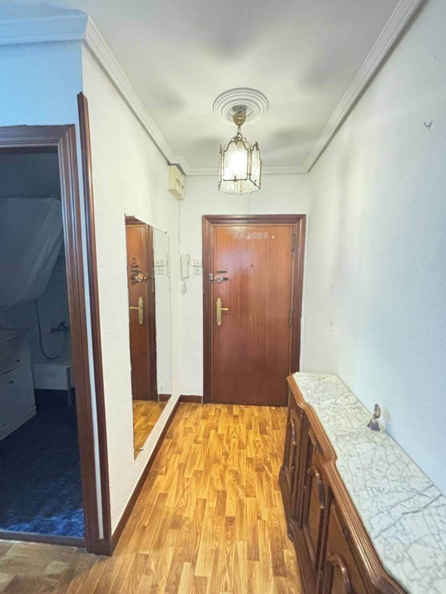 3 bedroom Flat for sale in Santander - € 207,000 (Ref: 9437081)