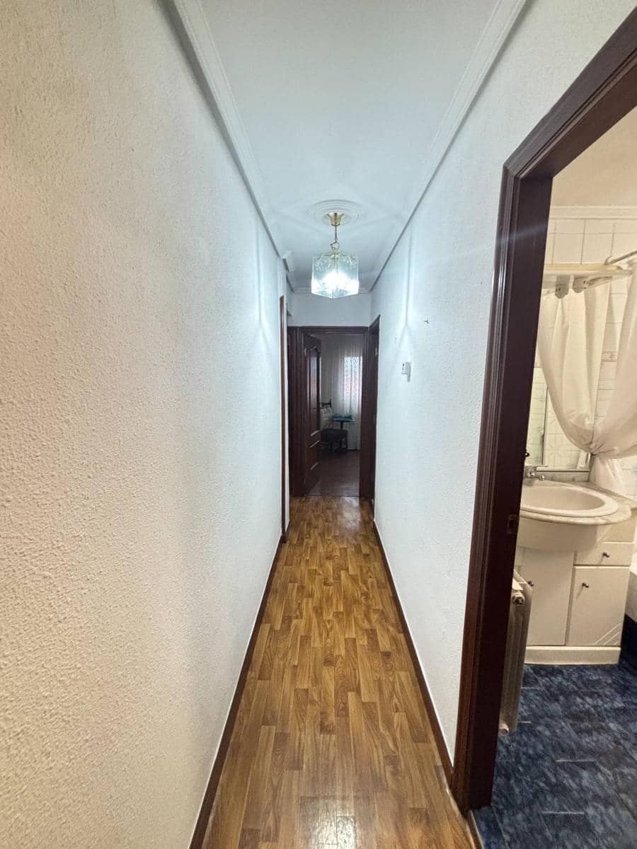 3 bedroom Flat for sale in Santander - € 207,000 (Ref: 9437081)