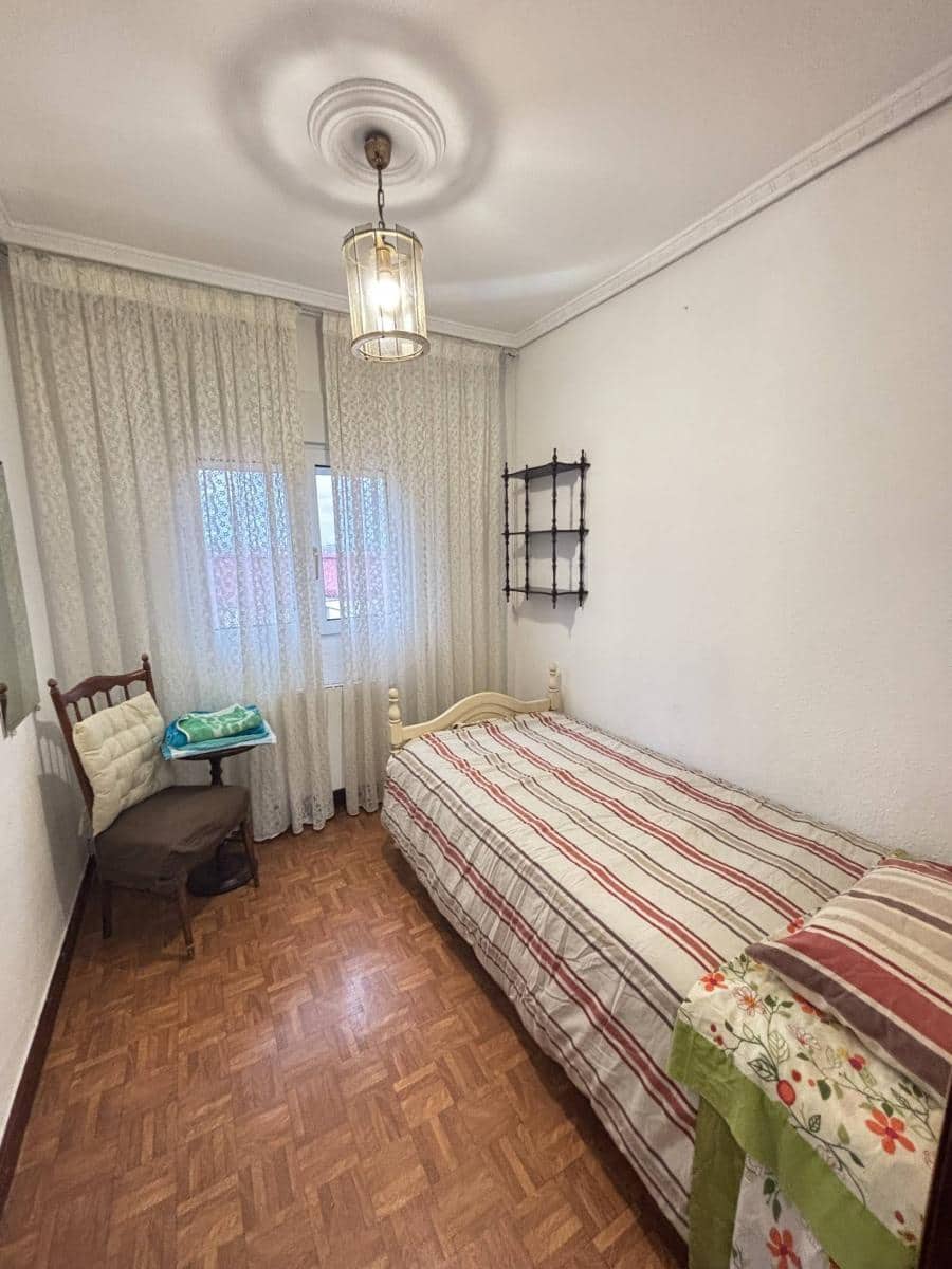 3 bedroom Flat for sale in Santander - € 207,000 (Ref: 9437081)