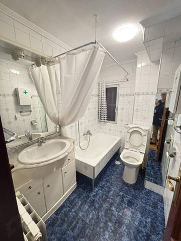 3 soveværelse Lejlighed til salg i Santander - € 207.000 (Ref: 9437081)