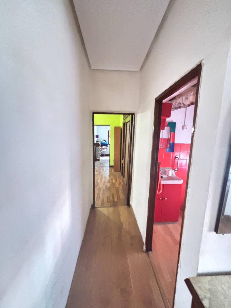 3 quarto Apartamento para venda em Santander - 97 000 € (Ref: 9474044)