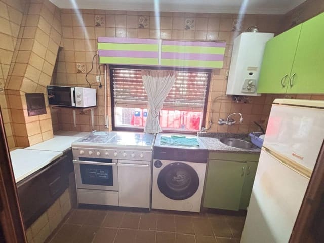 3 quarto Apartamento para venda em Santander - 97 000 € (Ref: 9474044)