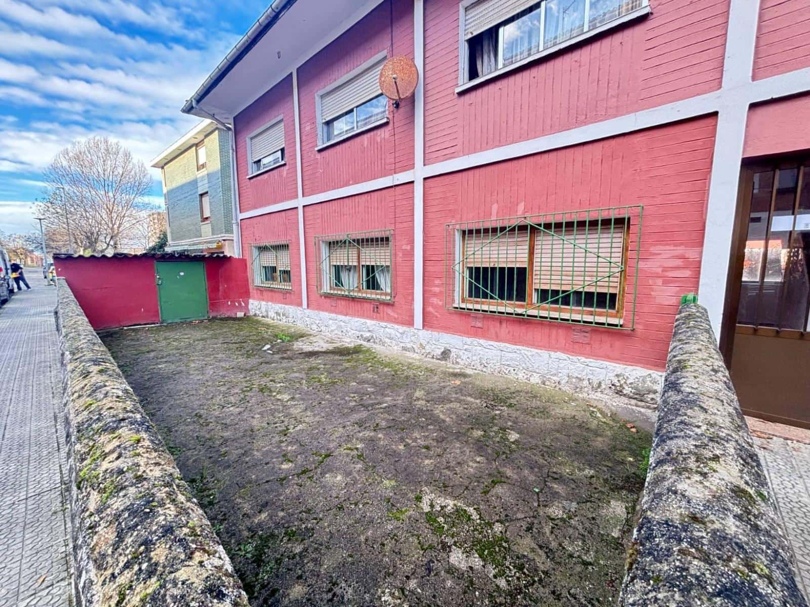 3 quarto Apartamento para venda em Santander - 97 000 € (Ref: 9474044)