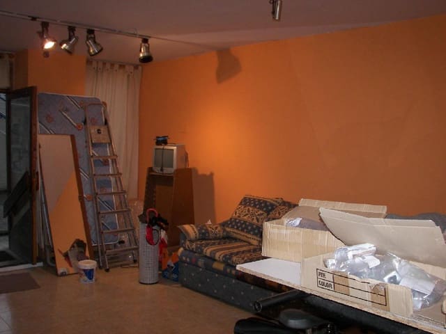 Kommersiell til salgs i Santander - € 75 000 (Ref: 9508707)