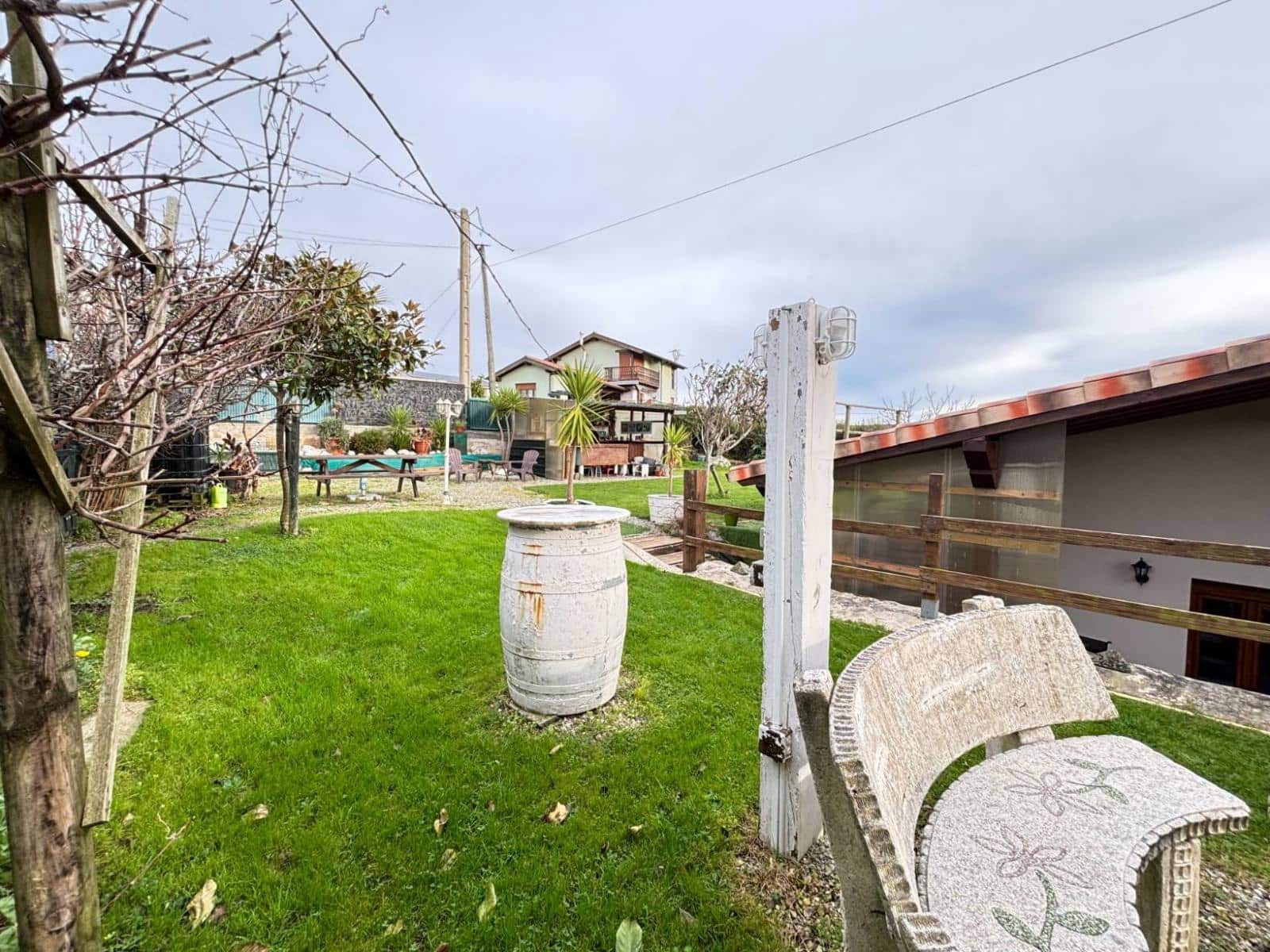 4 soveværelse Villa til salg i Miengo - € 470.000 (Ref: 9518748)