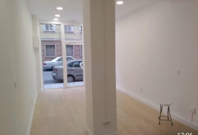 Erhverv til salg i Santander - € 86.000 (Ref: 9540963)