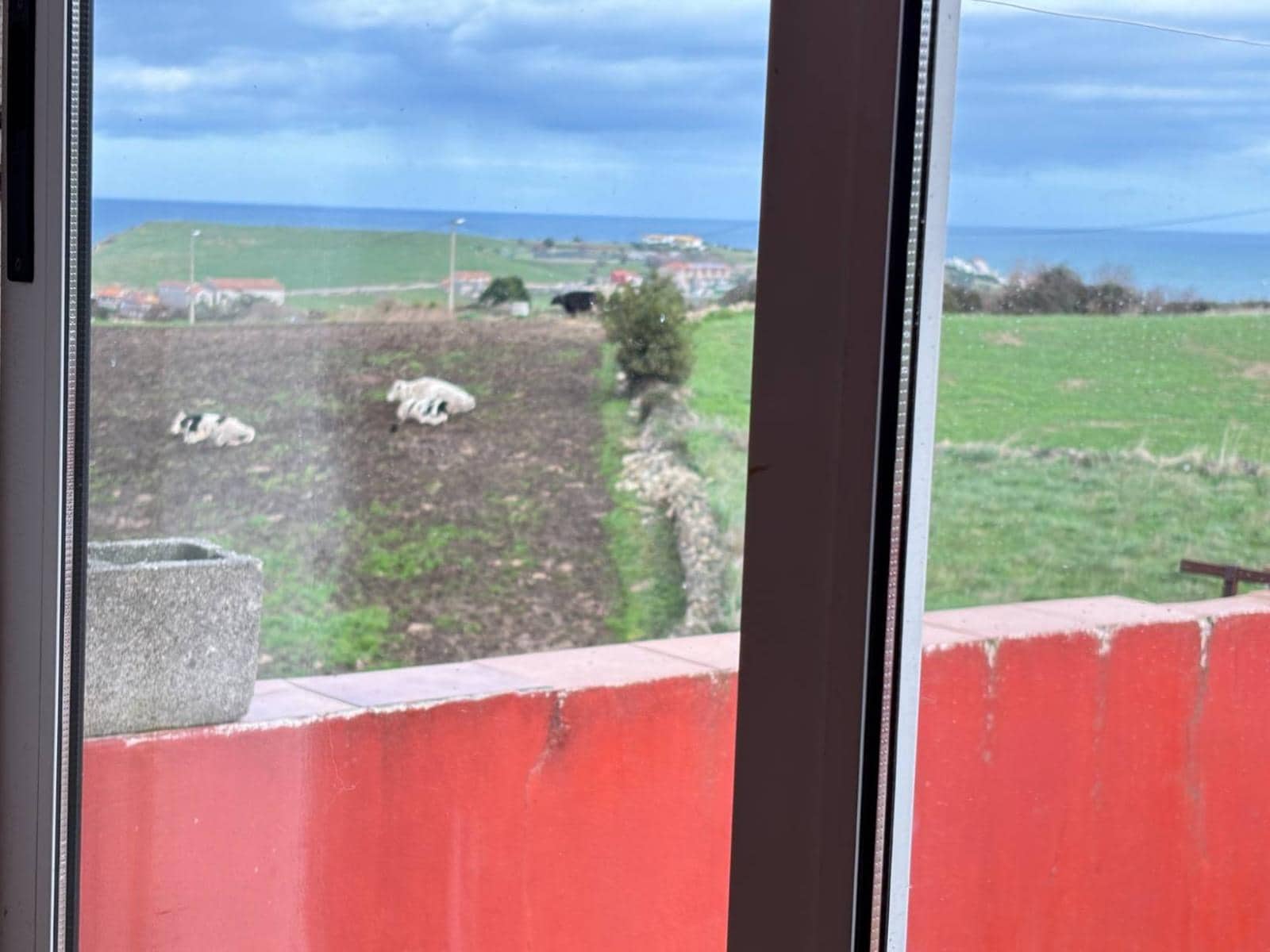 6 bedroom Townhouse for sale in Suances - € 178,000 (Ref: 9540964)