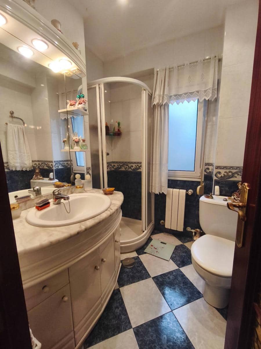 3 soverom Leilighet til salgs i Santander - € 190 000 (Ref: 9561584)