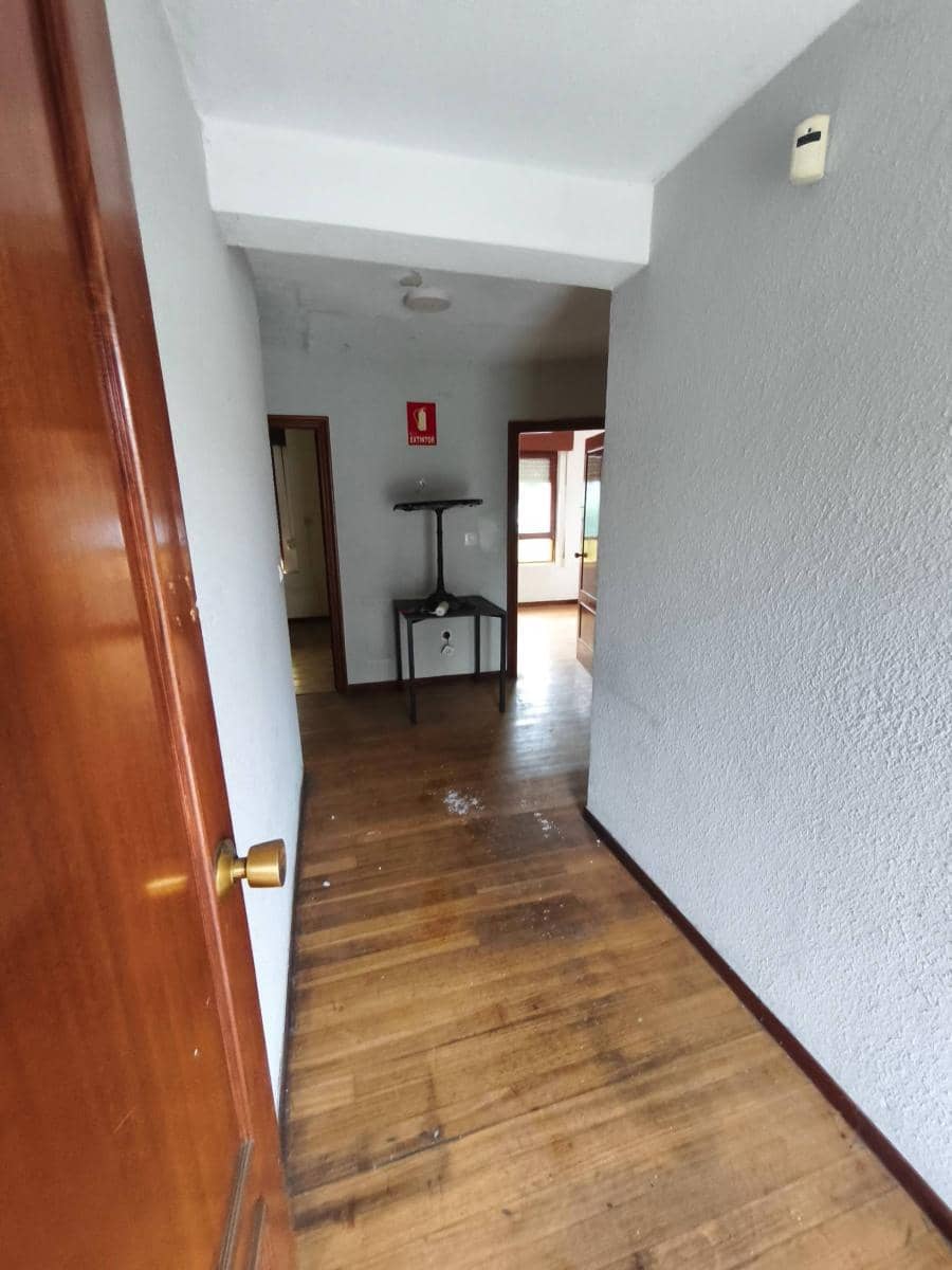 7 bedroom Townhouse for sale in Guarnizo - € 188,000 (Ref: 9592173)