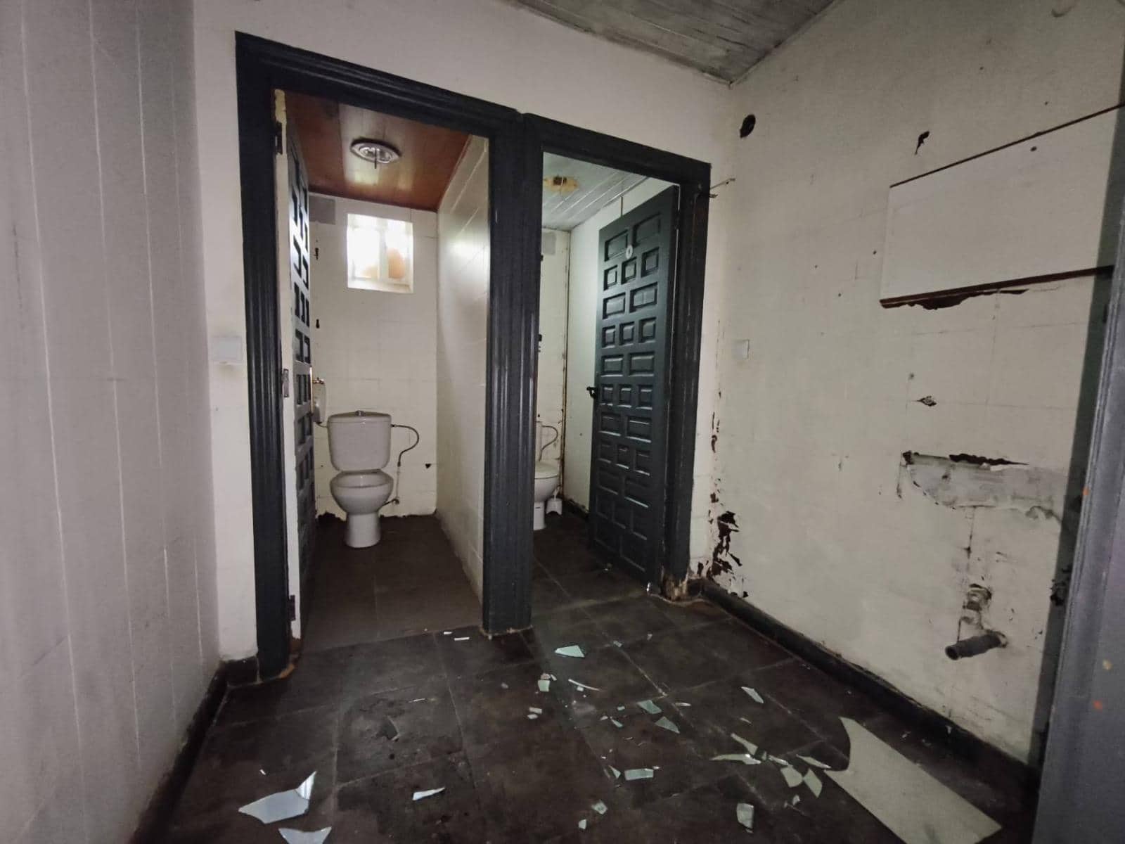 7 bedroom Townhouse for sale in Guarnizo - € 188,000 (Ref: 9592173)