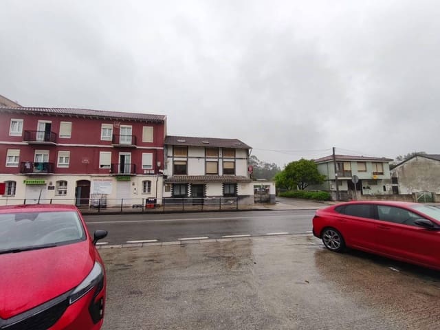 7 bedroom Townhouse for sale in Guarnizo, El Astillero - € 188,000 (Ref: 9592173)