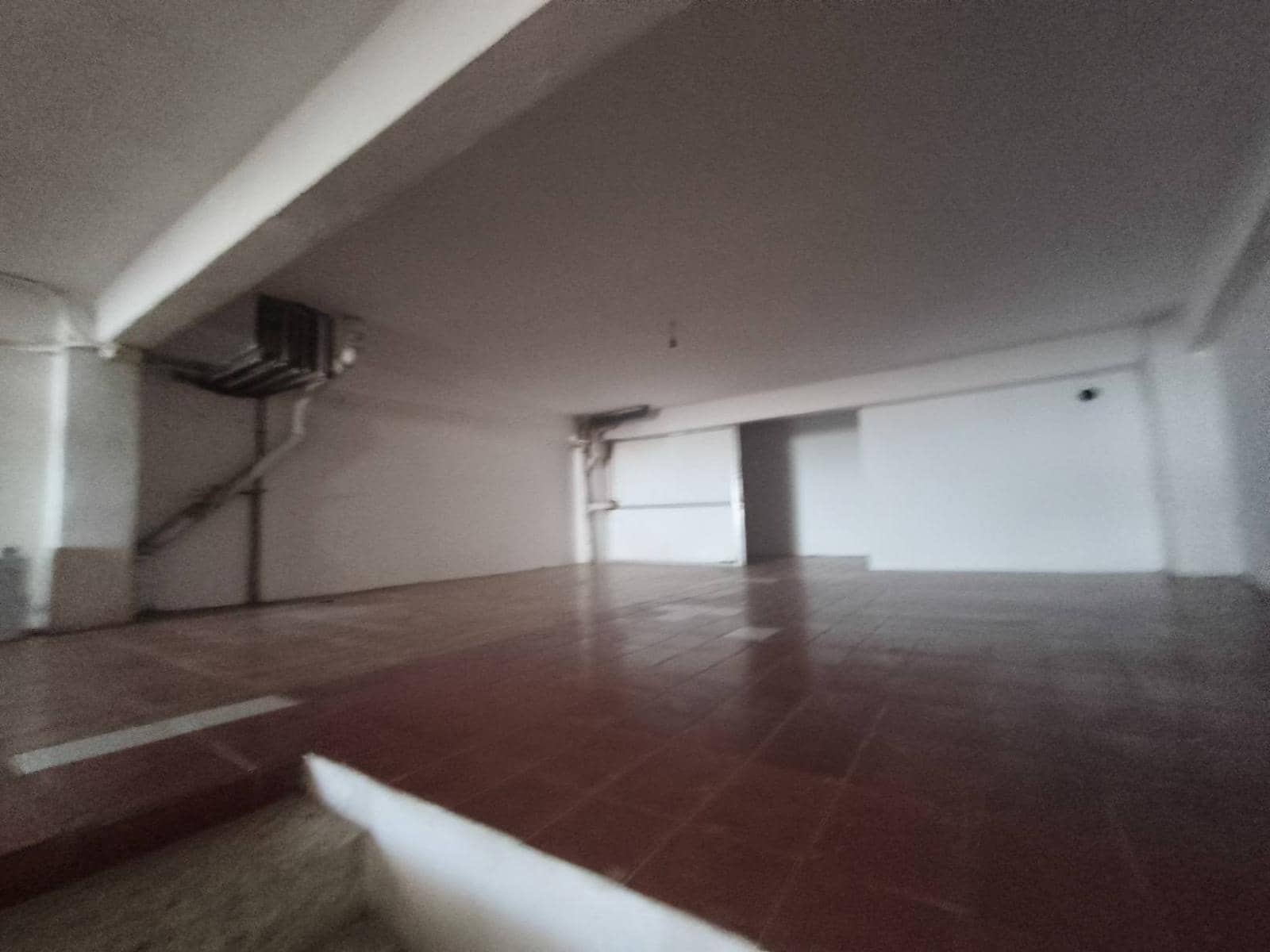 Commerciale in vendita in Santander - 190.000 € (Rif: 9627499)