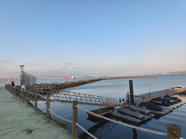 Commercieel te koop in Camargo - € 300.000 (Ref: 9655872)