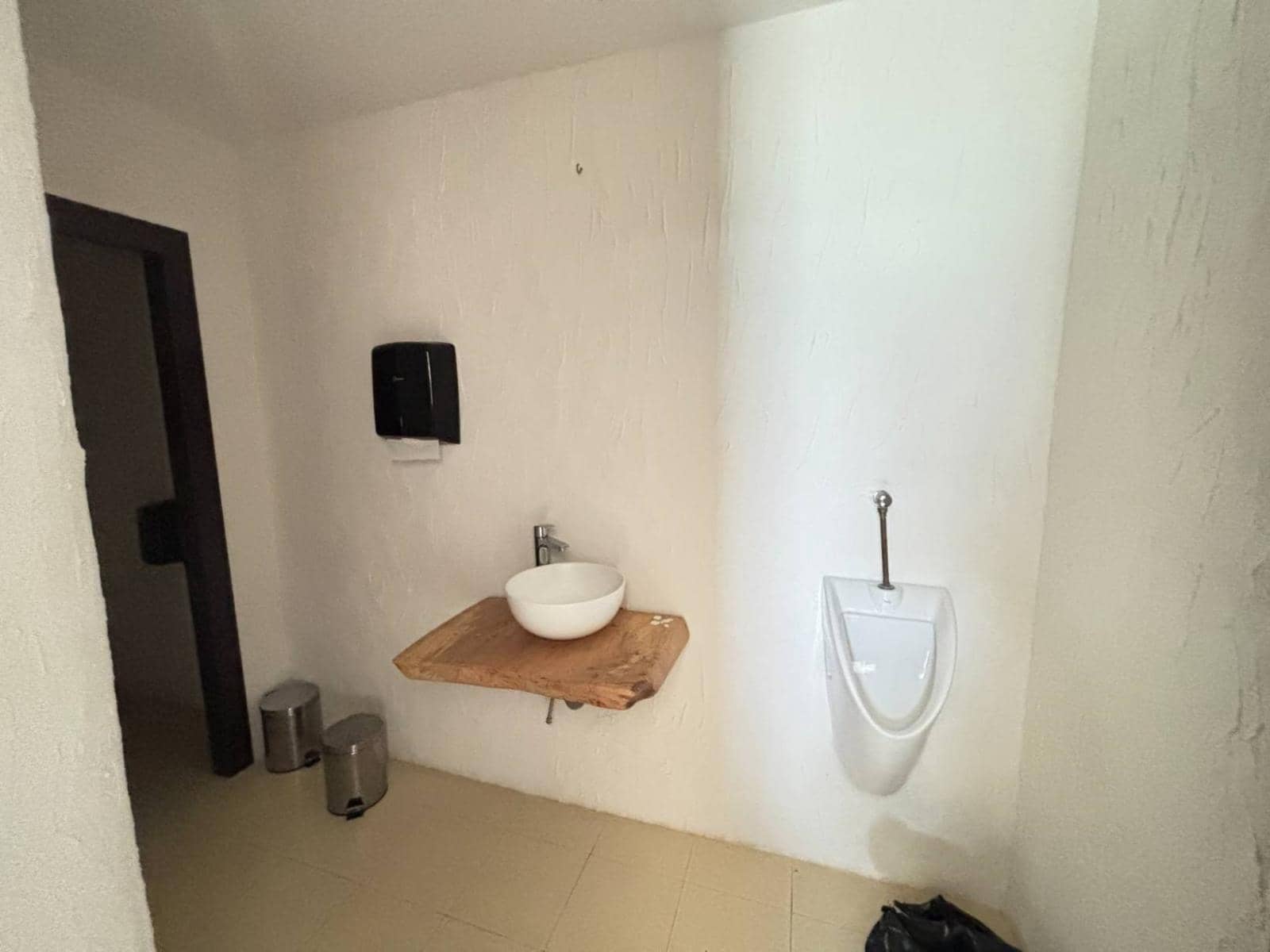 Commercieel te huur in Suances - € 3.000 (Ref: 9666272)