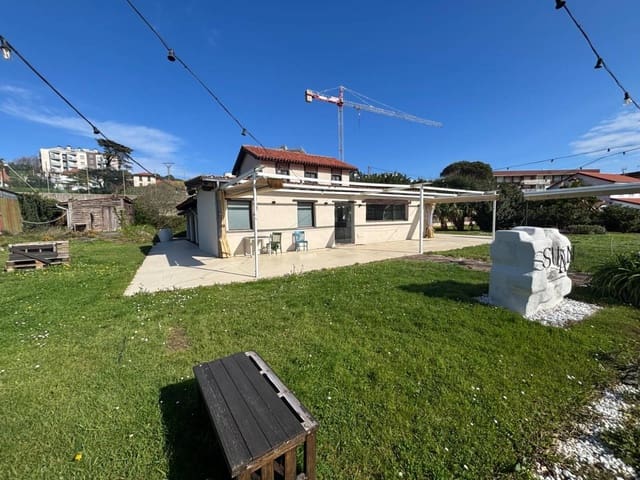 Komercyjne do wynajęcia w Suances - 3 000 € (Ref: 9666272)