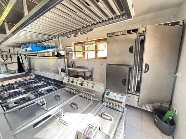 Komercyjne do wynajęcia w Suances - 3 000 € (Ref: 9666272)