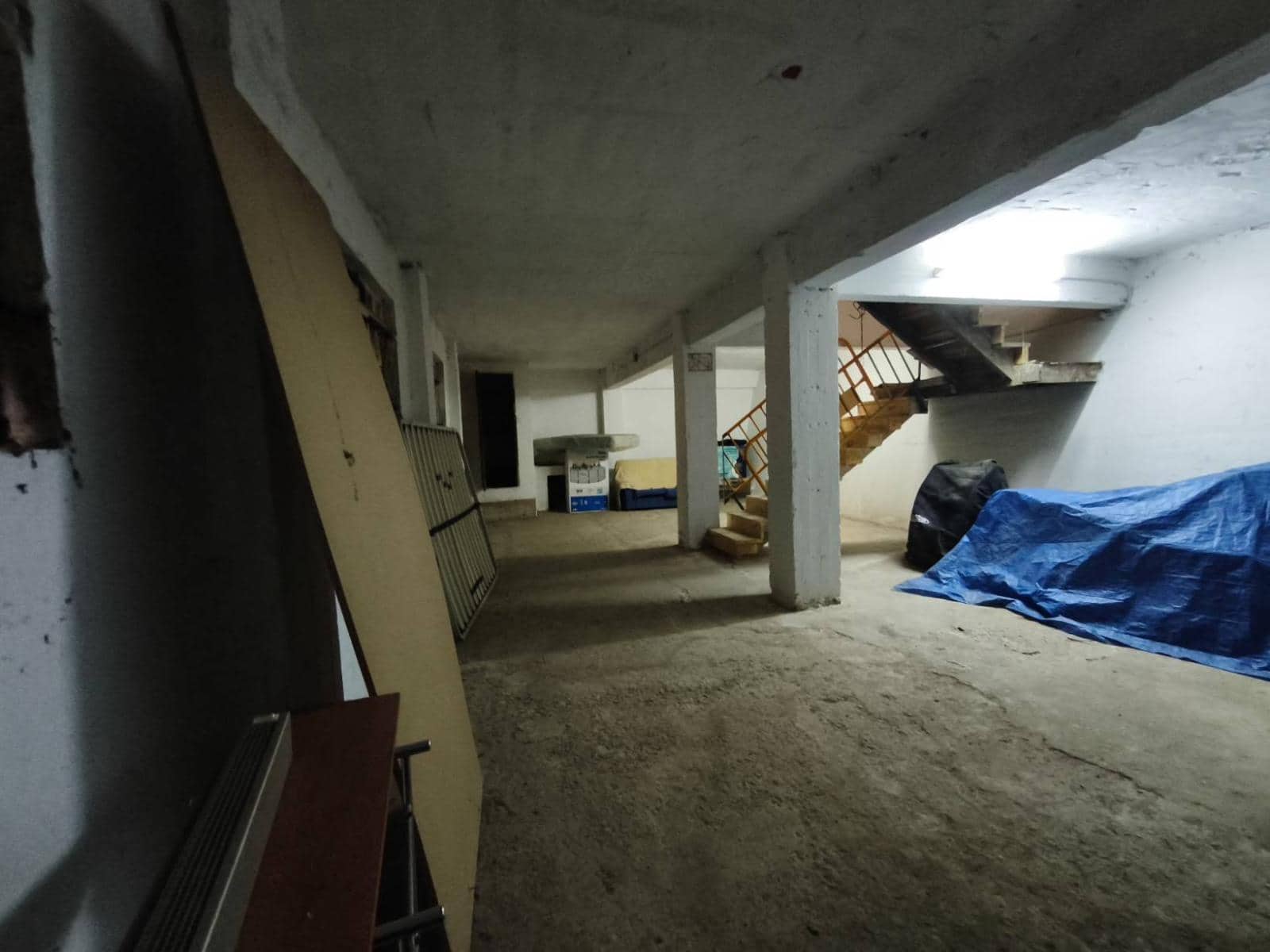 Kommersiell til salgs i Santander - € 170 000 (Ref: 9666273)