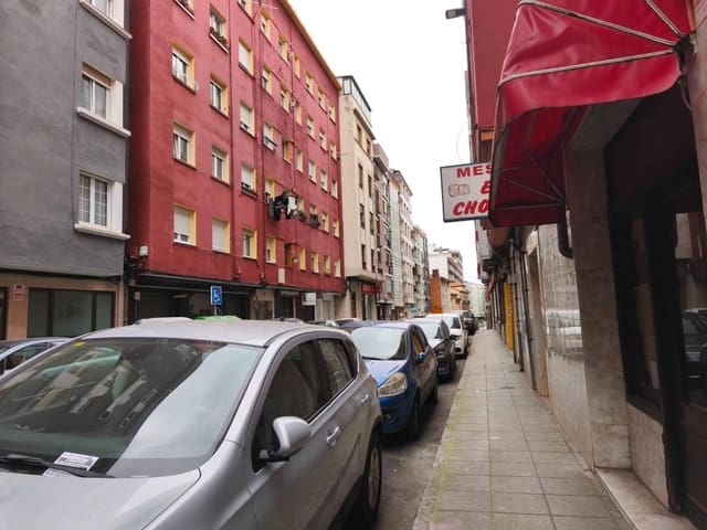 Komercyjne na sprzedaż w Santander - 170 000 € (Ref: 9666273)