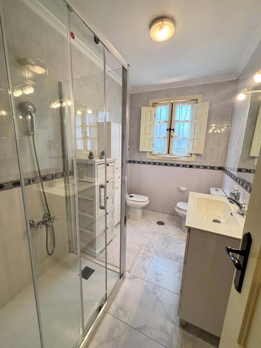 4 soveværelse Semi-Rækkehus til salg i Queveda - € 485.000 (Ref: 9695204)