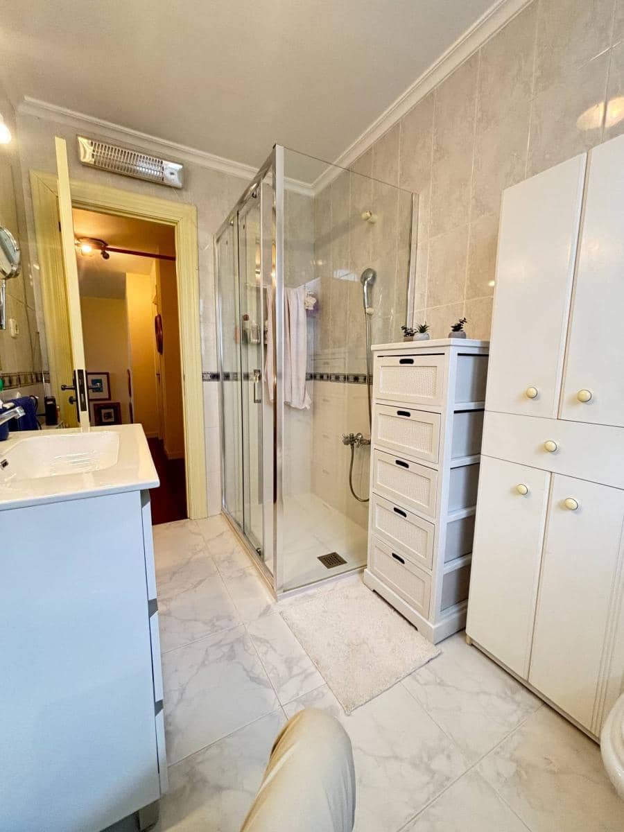 4 soveværelse Semi-Rækkehus til salg i Queveda - € 485.000 (Ref: 9695204)