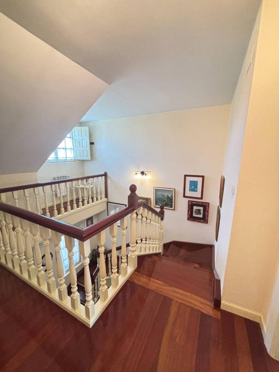 4 soveværelse Semi-Rækkehus til salg i Queveda - € 485.000 (Ref: 9695204)