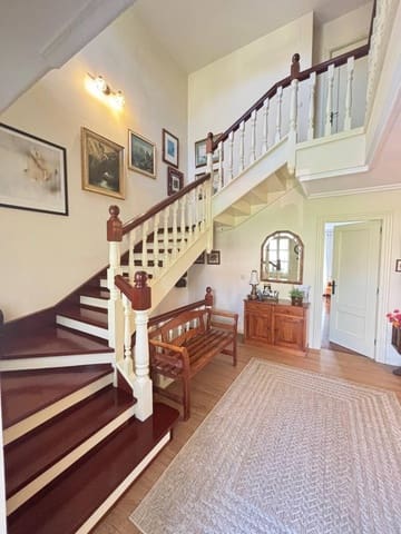 4 soveværelse Semi-Rækkehus til salg i Queveda, Santillana del Mar - € 485.000 (Ref: 9695204)