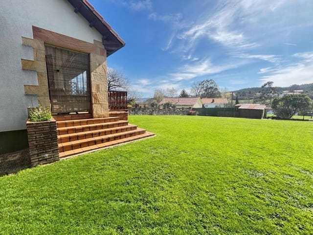 4 soveværelse Semi-Rækkehus til salg i Queveda, Santillana del Mar - € 485.000 (Ref: 9695204)