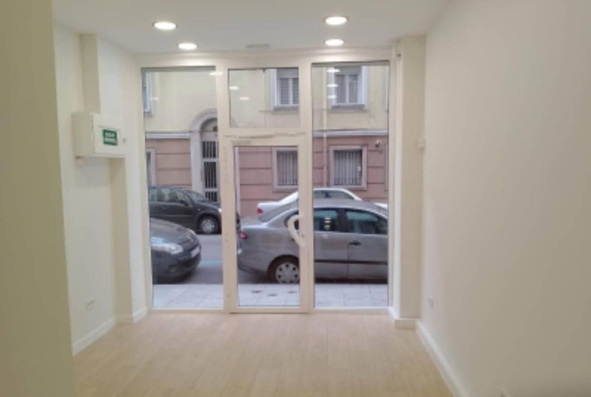 Local Comercial en Santander en alquiler - 600 € (Ref: 9698726)