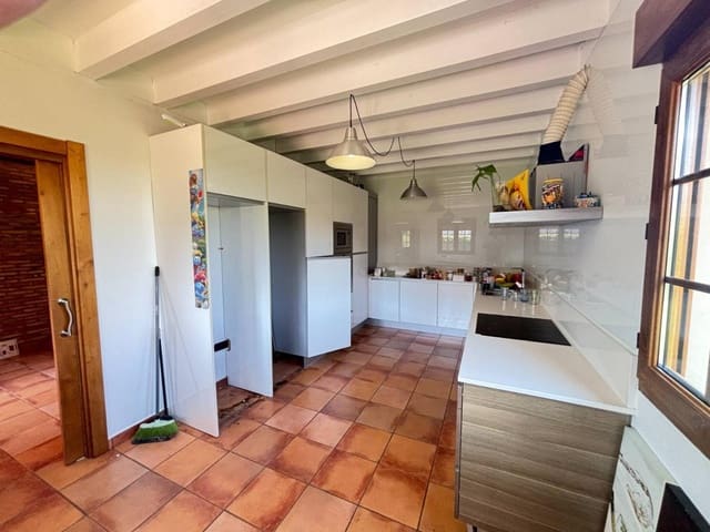 5 soverom Villa til salgs i Santander - € 990 000 (Ref: 9714753)