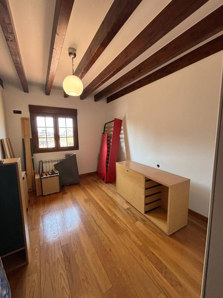 5 sovrum Villa till salu i Santander - 990 000 € (Ref: 9714753)