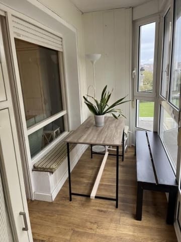 2 Zimmer Wohnung zu vermieten in Santander - 900 € (Ref: 9721507)