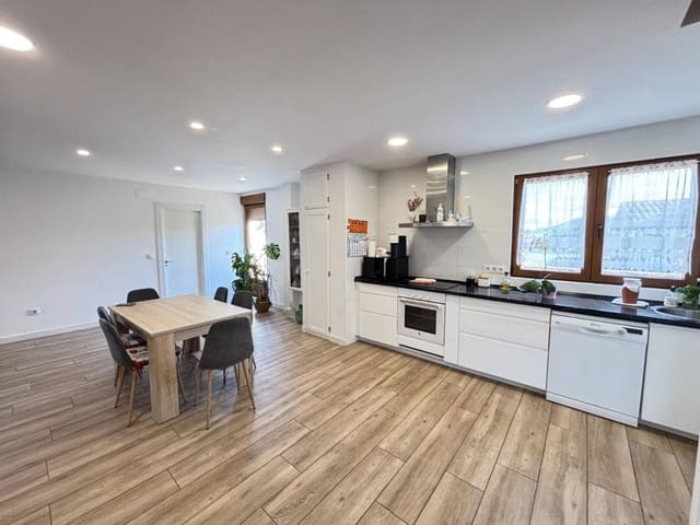 5 bedroom Finca/Country House for sale in Puente San Miguel, Reocín - € 550,000 (Ref: 9743135)