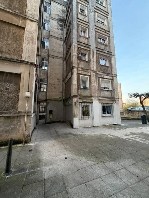2 Zimmer Apartment zu verkaufen in Santander - 125.000 € (Ref: 9747760)