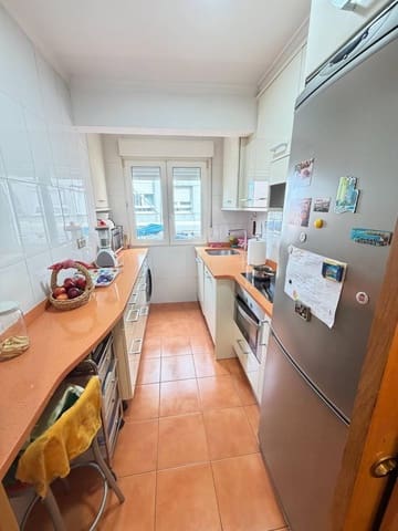 3 makuuhuone Asunto myytävänä paikassa Santander - 275 000 € (Ref: 9772855)