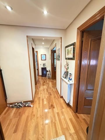 3 makuuhuone Asunto myytävänä paikassa Santander - 275 000 € (Ref: 9772855)