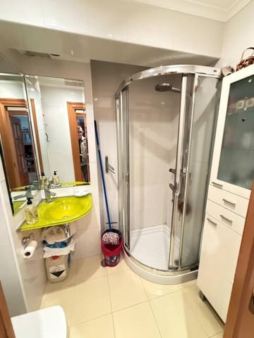 3 makuuhuone Asunto myytävänä paikassa Santander - 275 000 € (Ref: 9772855)