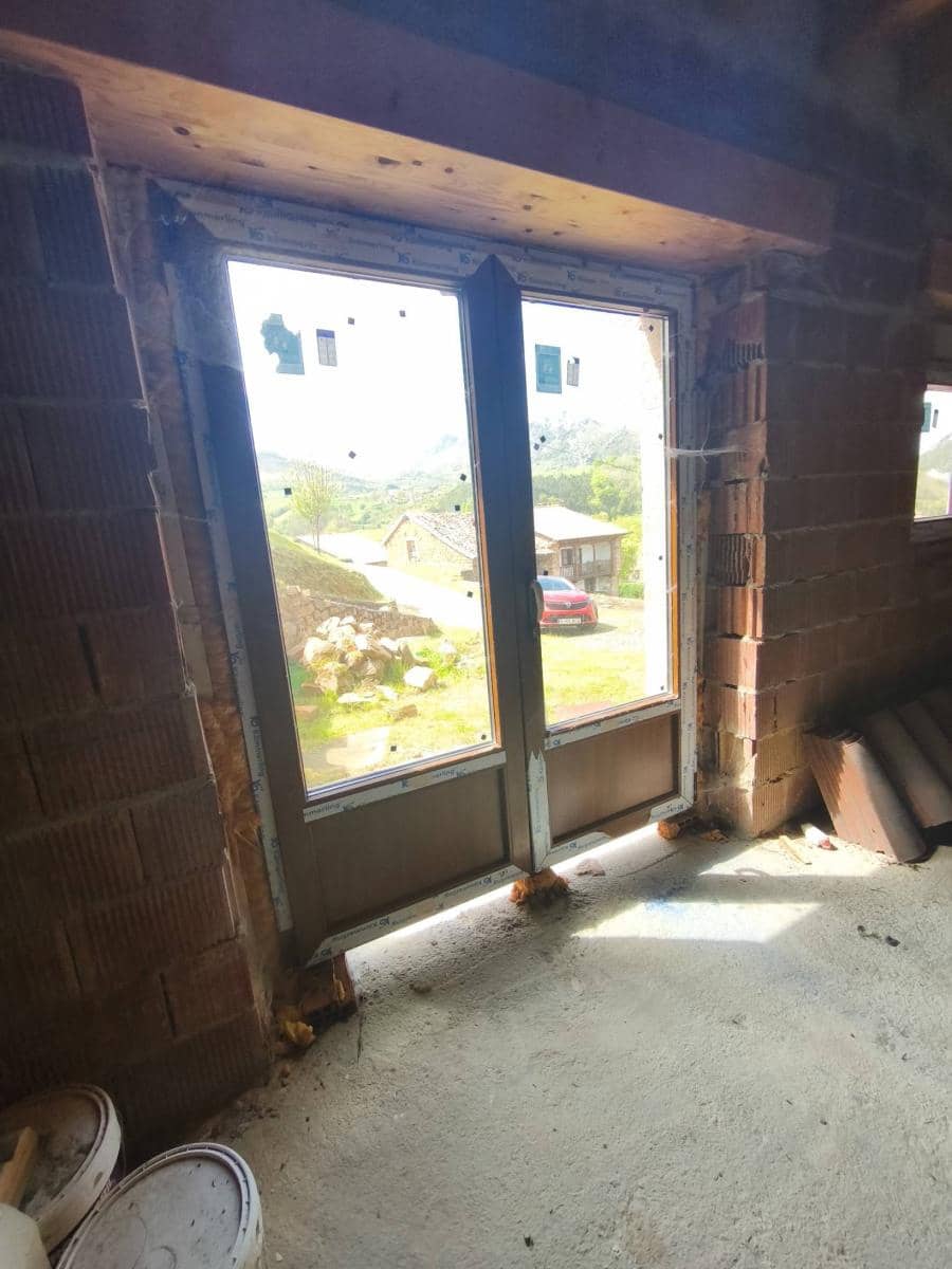 3 bedroom Townhouse for sale in Polaciones - € 280,000 (Ref: 9772856)