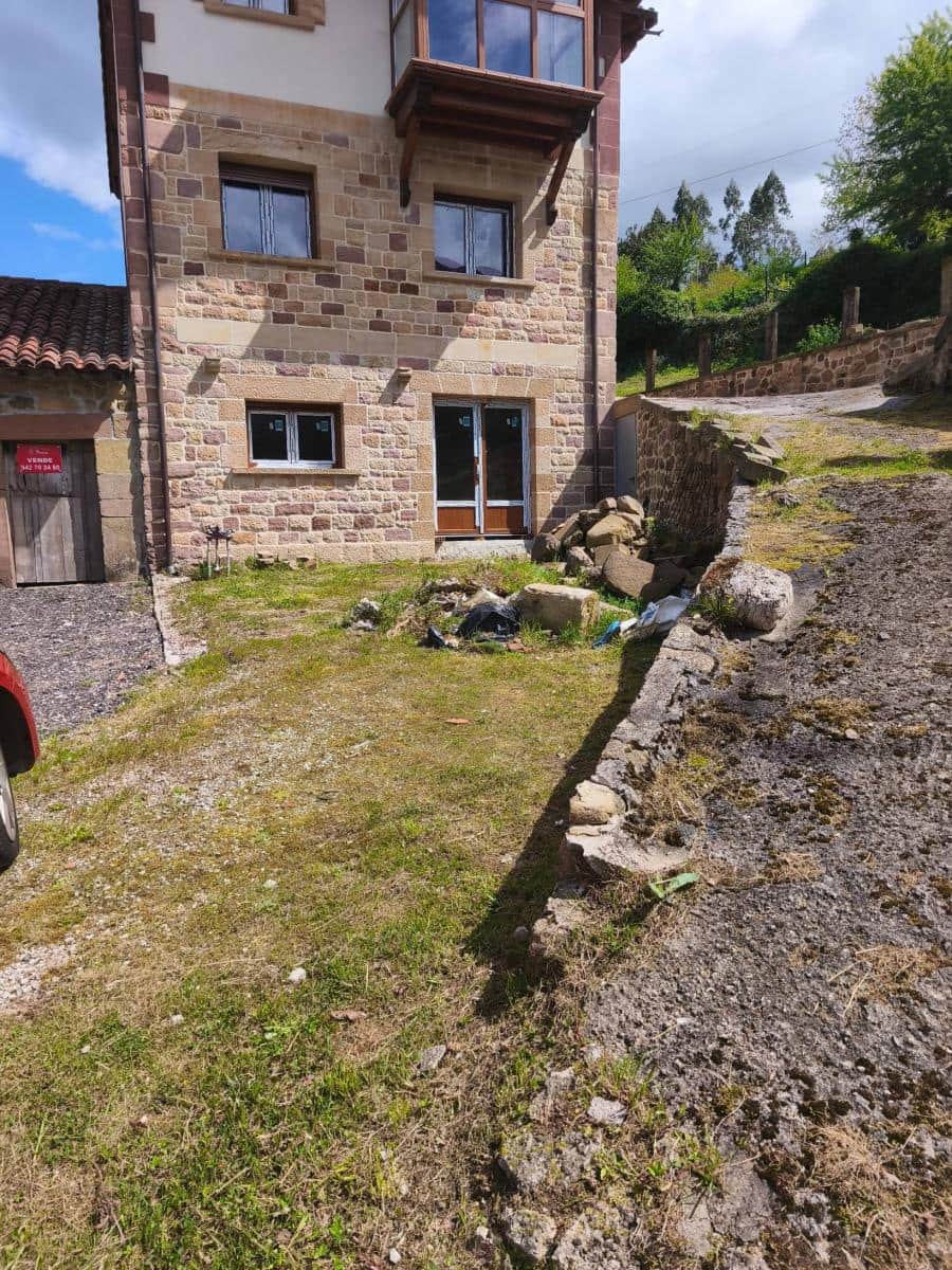 3 bedroom Townhouse for sale in Polaciones - € 280,000 (Ref: 9772856)