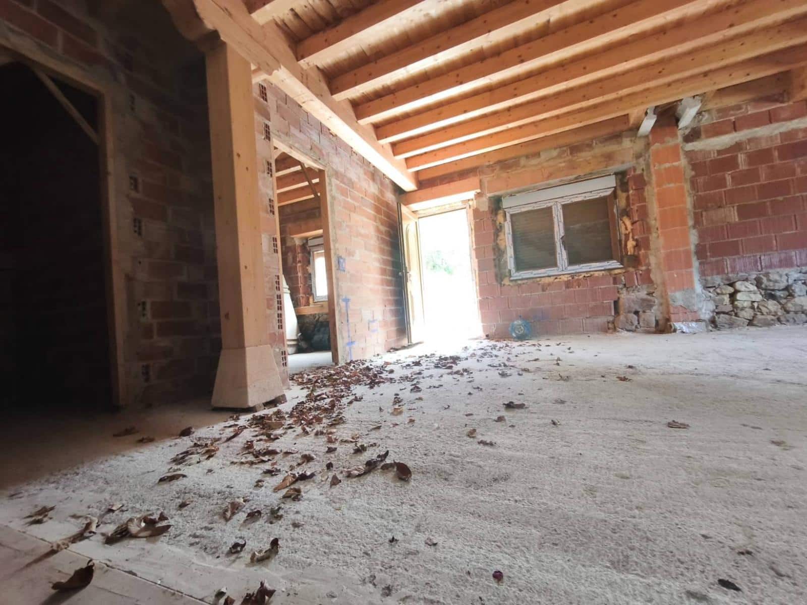 3 bedroom Townhouse for sale in Polaciones - € 280,000 (Ref: 9772856)